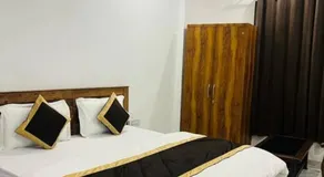 Lallan Top Hotel - Image 2