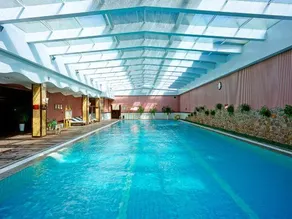 Ming Lake International Hot Spring Ski Resort Hotel - Image 5