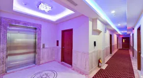 Asiatic Hotel - Flushing - Image 4