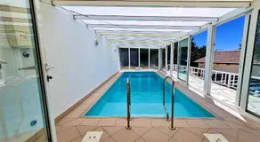 Vila Maslina Apartments mit Pool und Garten nahe am Strand - Image 2