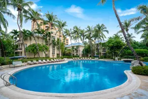Palm Beach Resort & Spa - Image 3