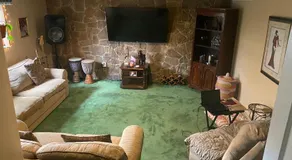 Grandma Sang's Bed & Breakfast - Image 2