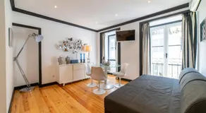 Bliss Lisbon Apartments - Bairro Alto - Image 2