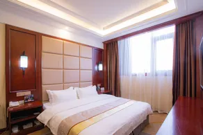 Jingyang Heyuan Zhiyou Hotel (Xi'an University of Technology Gaoke College) - Image 2