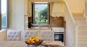 Nikoloudi Estate - Image 4