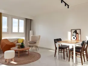 Modern 2-Bed Apt 80m2 with Elevator FREE Parking N19-25 - Image 3