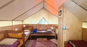 Sven's Basecamp Hostel - Image 2
