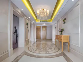 Vienna International Hotel Guangxi Yulin Rongxian Railway Station - Image 3