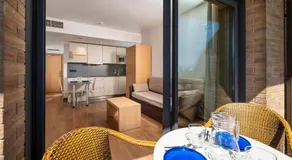 Almirall Apartaments - Image 4