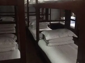 Huayin Five Cloud Mountain Inn - Image 4