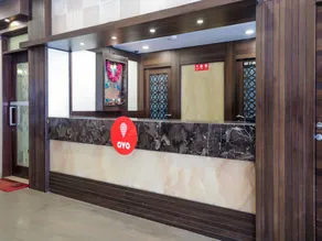 OYO Hotel Srinivas - Image 5