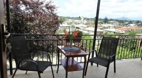 White Hotel Guesthouse - Image 4