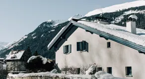 Charming chalet with sauna + views! - Image 3