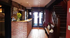 The Crown at Wells, Somerset - Image 4