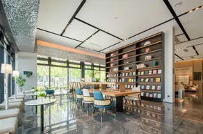 Atour Hotel Jiangyin Zhongyi Street Yaohan Department - Image 3