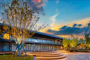 Xide Sunshine Hot Spring Hotel - Image 5