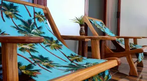 MT Seaside Apartment - Image 5