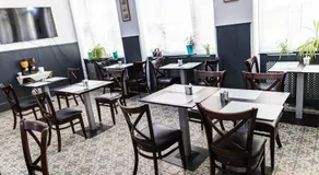 Hotel Du Dauphiné - Image 3