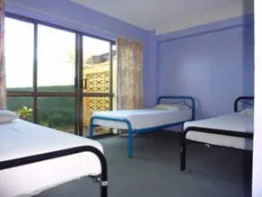 JJs Backpackers Hostel - Image 3