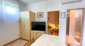 Apartment Mandica - Image 2