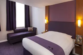 Premier Inn Nottingham Castle Marina - Image 2