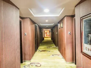 Taizhou Western Style Hotel - Image 5