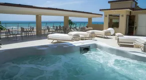 Roma Hotel - Image 2