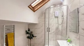 Welsh Getaway Studio Loft - Image 2
