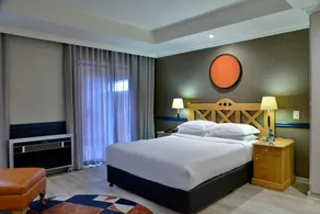 Courtyard Hotel Rosebank - Image 2