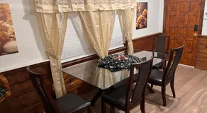 5 Min to Siesta Key Beach Spacious 2BR Getaway - Image 4