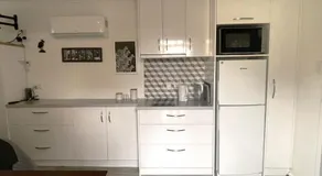 Self Contained Cabin - Image 4