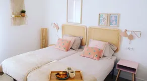 Bright and modern apartment in Bilbao city center - Image 2