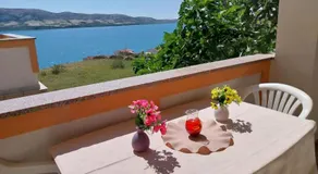 Metajna House With Pool And Sea View - Image 3