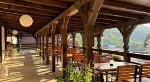 Hotel River - Image 2