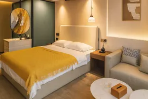 THE DREAM-HOTEL - Image 2