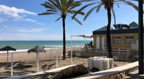 Beautiful modern apartment 100m from the sea - Image 4