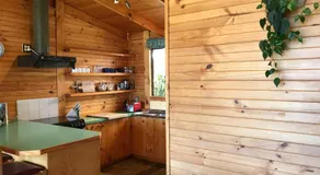 Waterfront Cabin Retreat - Sea Views with Breakfast Hamper - Image 4