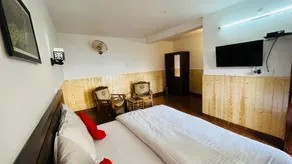 Headntail  | 2 Bed Room | Pine Forest | Serene - Image 2