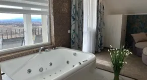 Danelis Hotel - Image 2