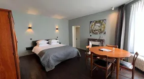 Le Petit Château - Image 2