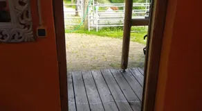 Charmantes Western-Zimmer mit Veranda auf dem Raihof - Image 3