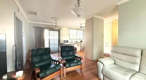 Private Room Shared House Bentleigh near train - Image 2