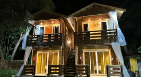 Georgies wooden homes stay - Image 4