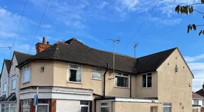 Spacious, Sleeps 18, 3 Bathrooms, Parking, Park, Mansfield - Image 2