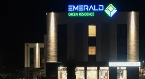 Emerald Green Residence - Image 3
