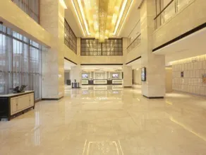 Sylva Hotel - Image 2