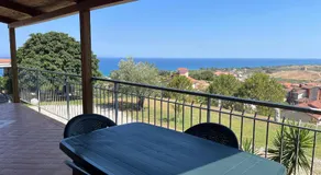 Luna Apartments - Image 2