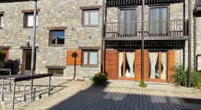 Fantástico Apartamento con jardín en Castiello de Jaca VUT HU-20-007 - Image 2