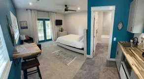 Studio with Private Beach on Bayou Grande - Image 2