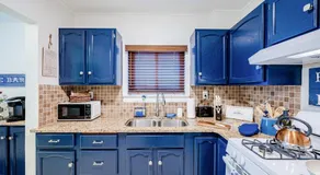 Rachel's Hideaway, 3 brm, king, kitchen, big yard, ample parking, laundry.  - Image 5